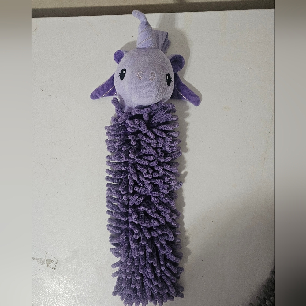Norwex Pet to Dry. Child's chenille microfiber hand towel Cuddly soft Unicorn